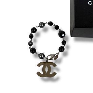 Chanel Coco Mark Black Lipped Pearl Bracelet Plastic Coco Mark Gunmetal Style